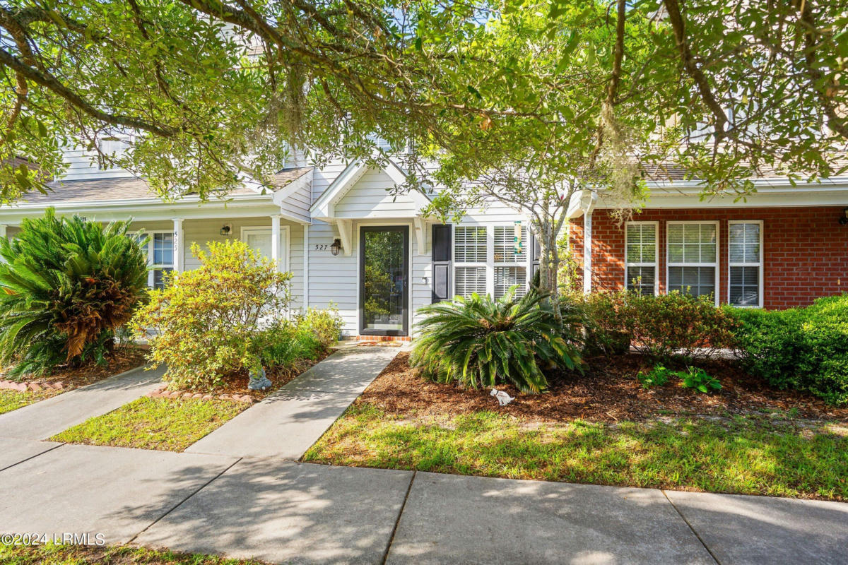 527 CANDIDA DR, BEAUFORT, SC 29906, photo 1 of 25
